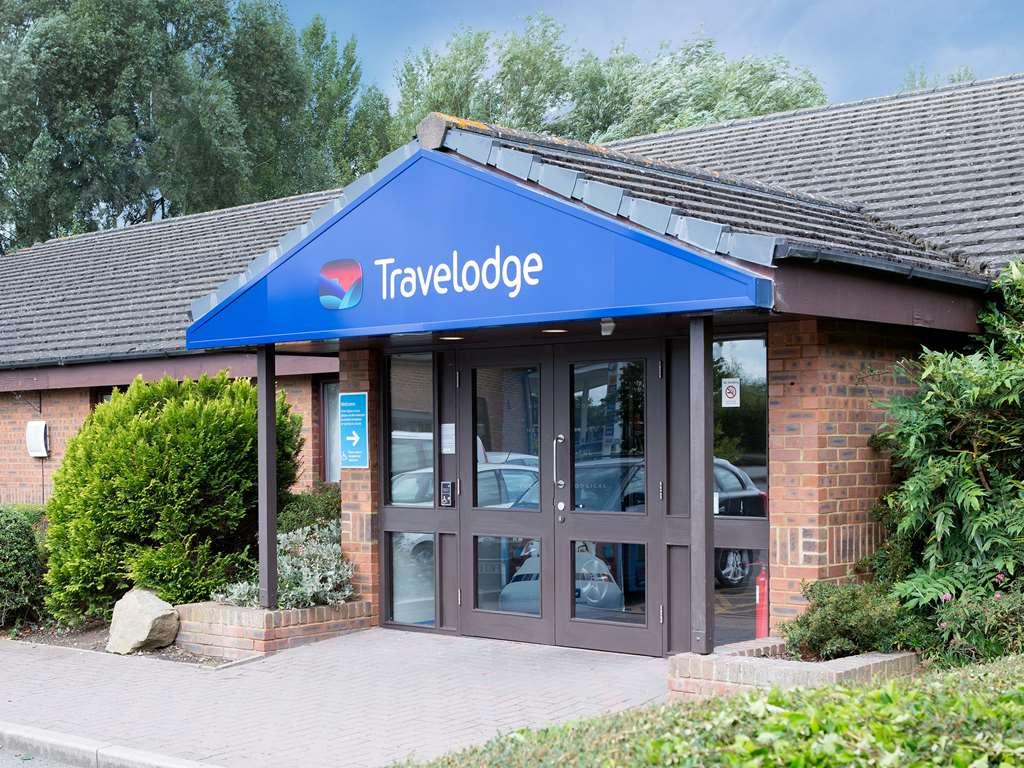 Travelodge Thame Exteriör bild
